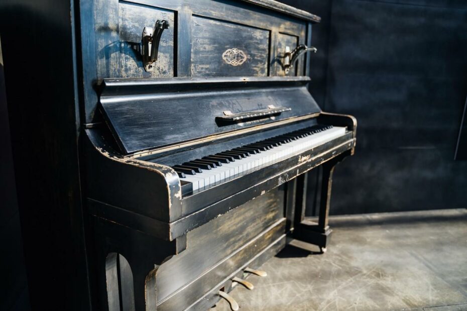 Antique Piano Values: Guide To Determining Their Worth | Lovetoknow
