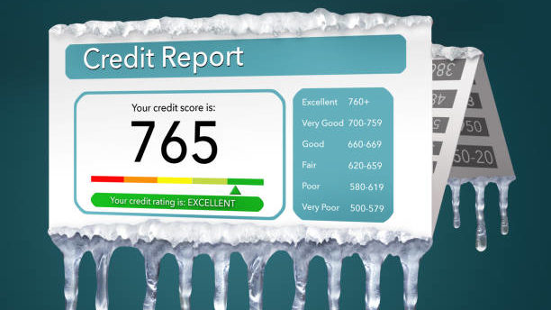 The Pros And Cons Of Freezing Your Credit – Forbes Advisor