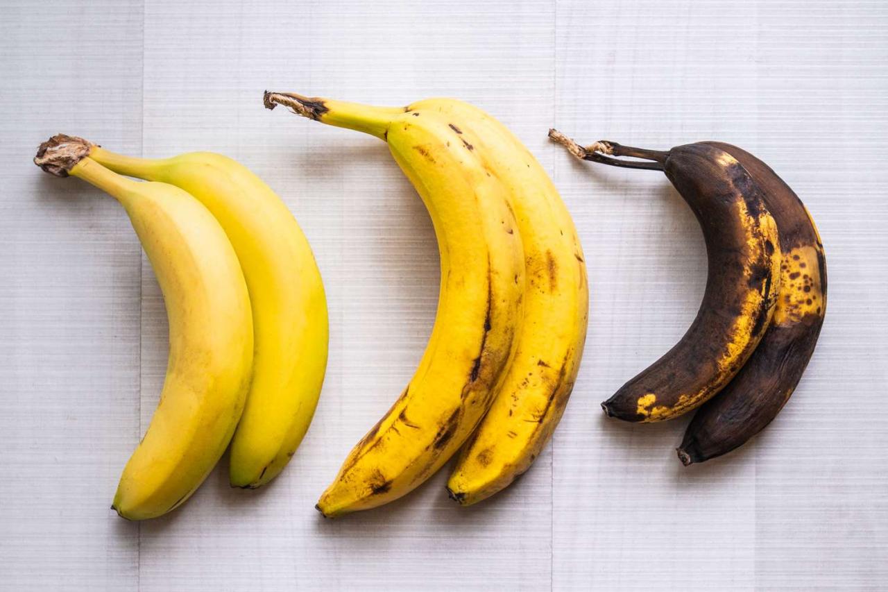 When Is A Banana Too Ripe For Baking?