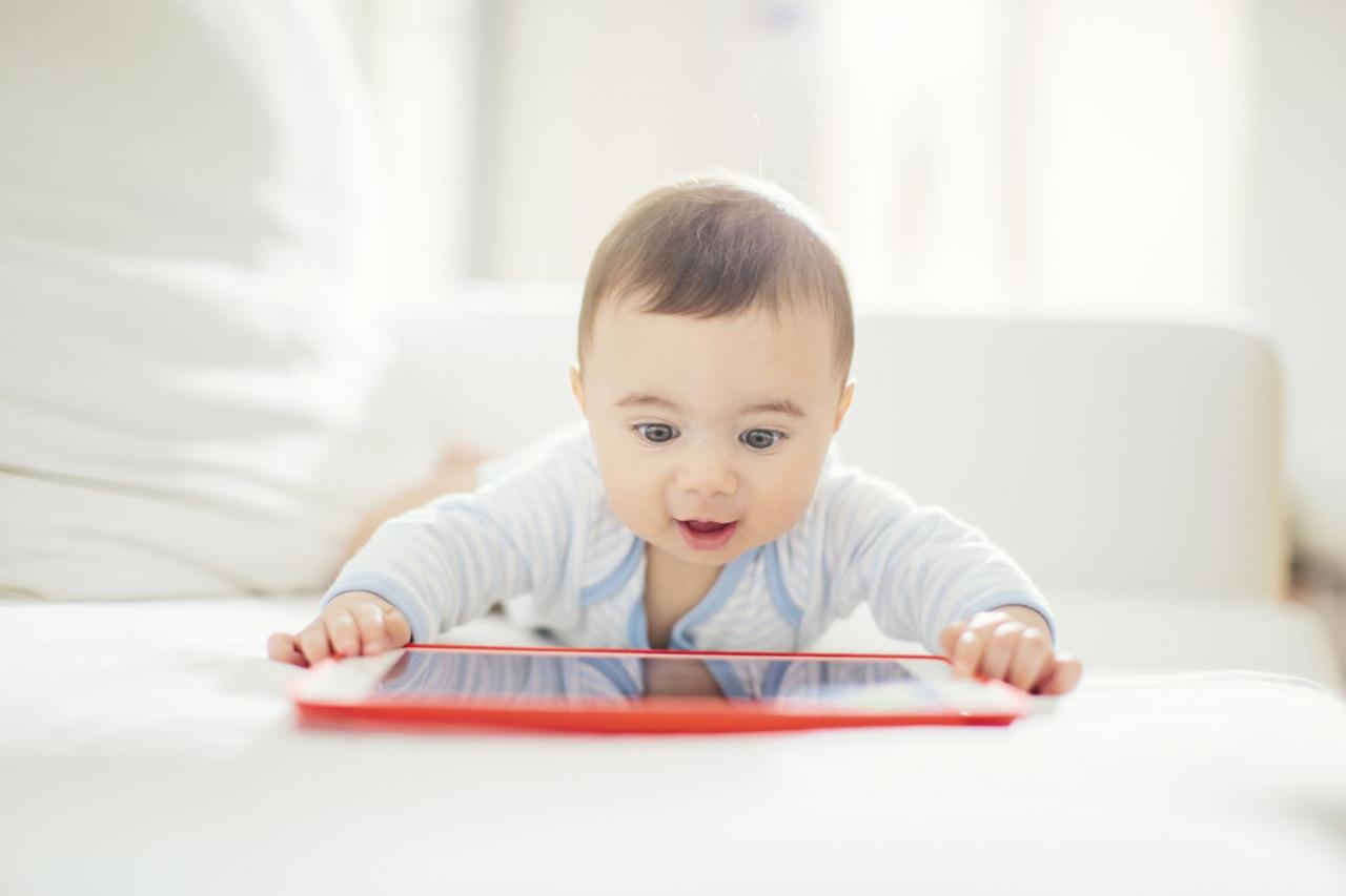 New Study Sheds Light On Screen Time Harm In Infancy