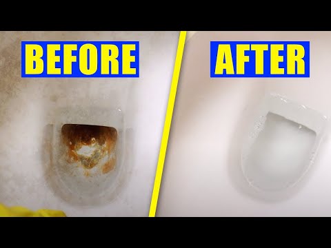 How to Clean a Toilet With Vinegar and Baking Soda